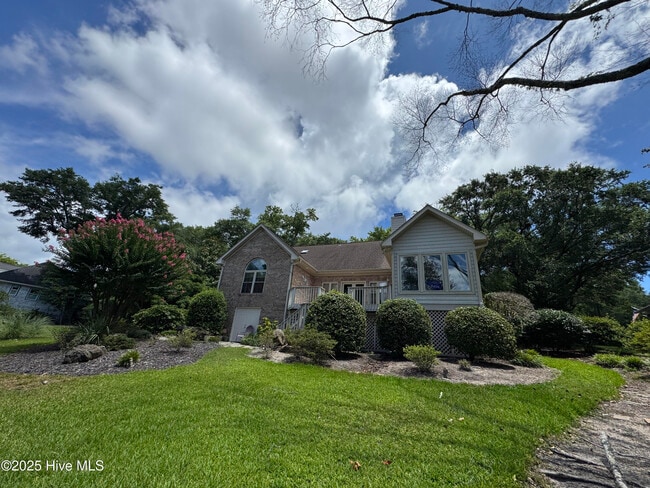 Building Photo - 7407 Fern Valley Dr