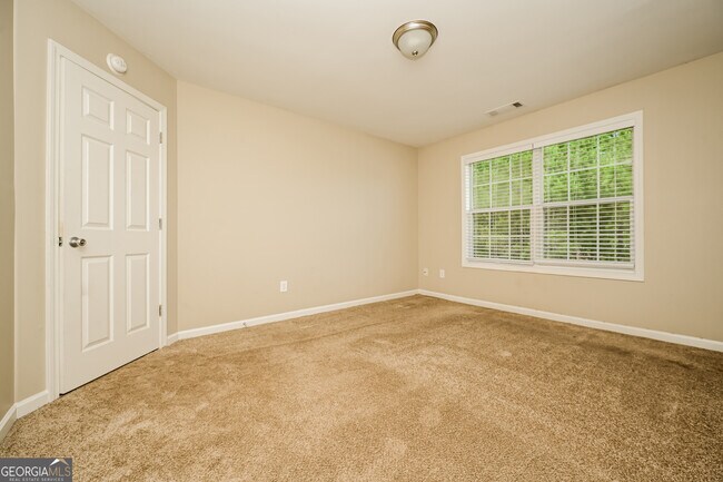 Building Photo - 161 Melrose Creek Dr