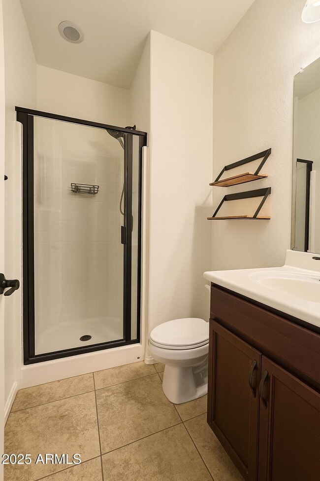 Building Photo - 910 S 199th Ln