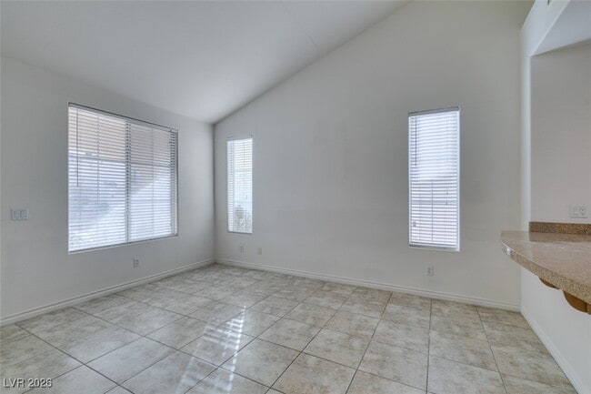 Building Photo - 2832 Glistening Grove Ave