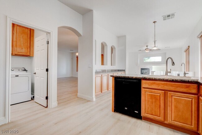 Building Photo - 3721 Alcantara Ln