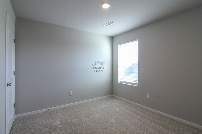 Building Photo - 7982 Ranchland Ln