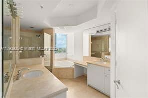 Building Photo - 19400 Turnberry Way