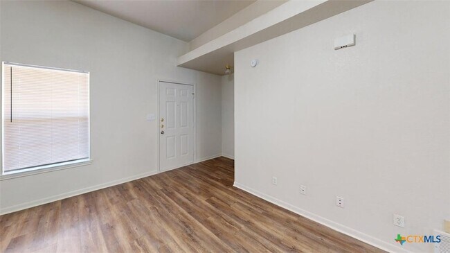 Building Photo - 3802 Pecos Dr