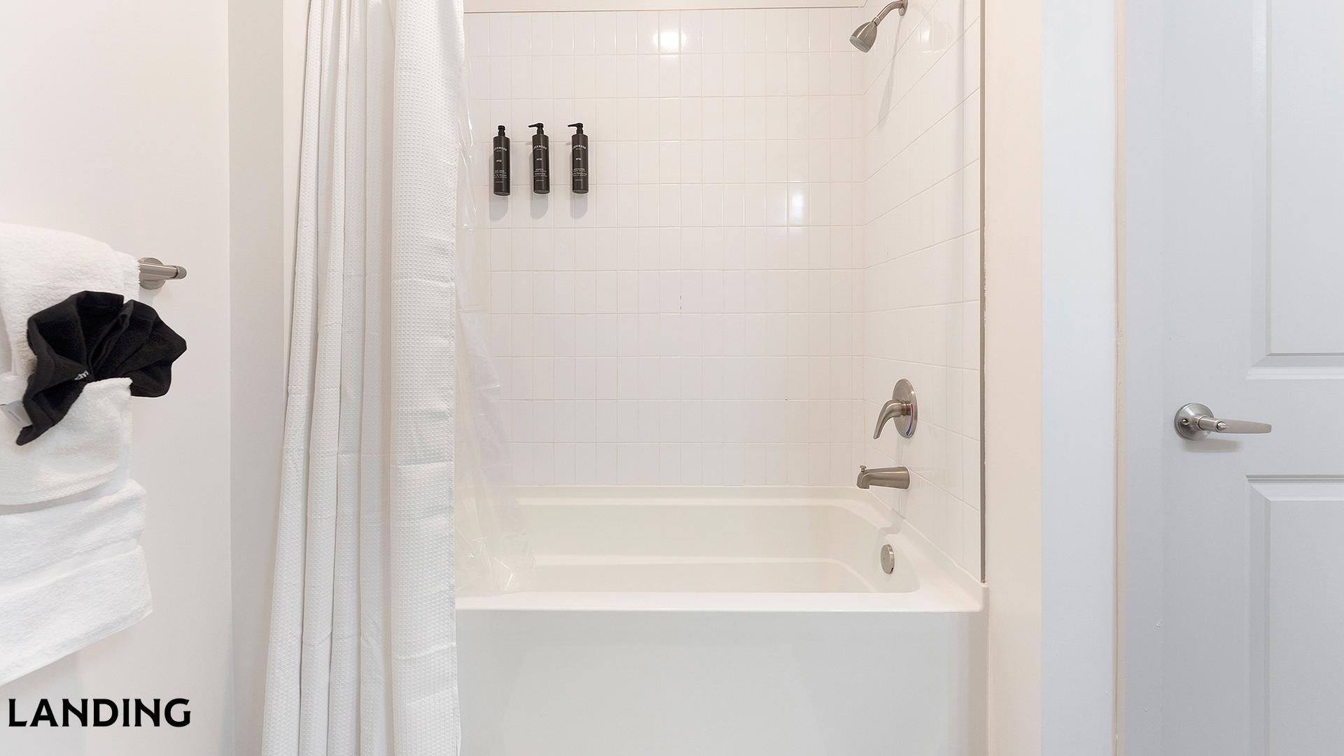 Building Photo - 6000 Front St