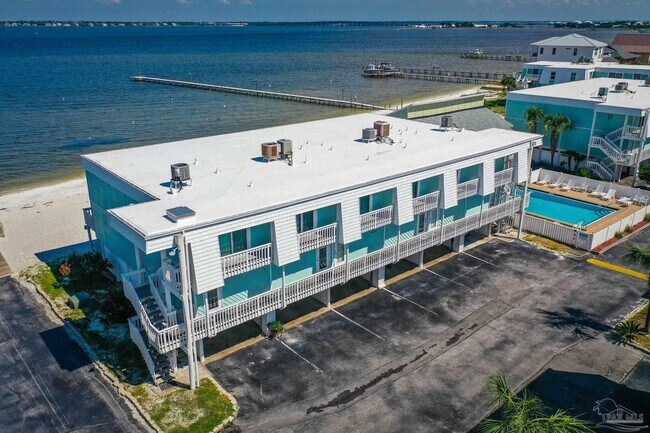 Building Photo - 1100 Fort Pickens Rd