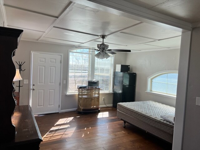 Building Photo - 1018 Chicago Blvd