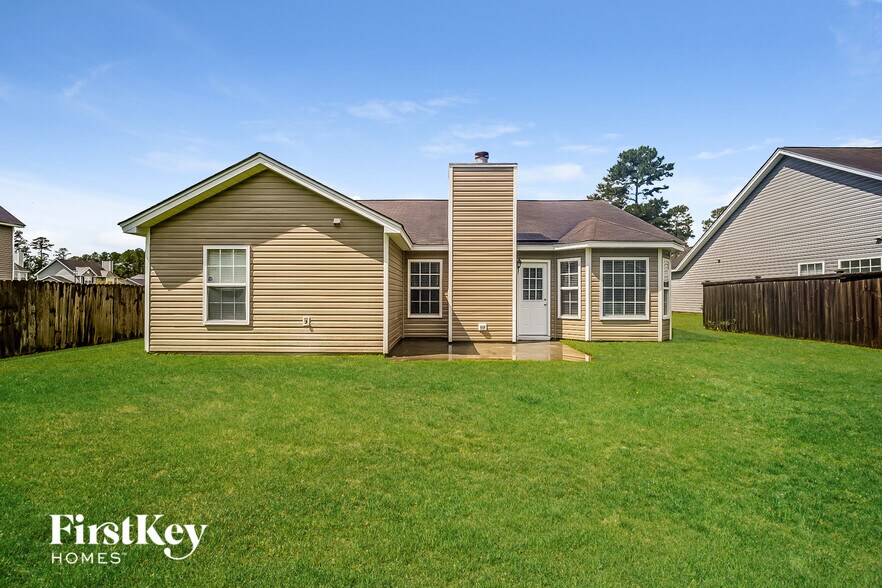 Building Photo - 404 Meadowview Trail