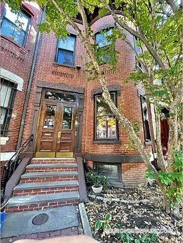 Building Photo - 15 Worthington St