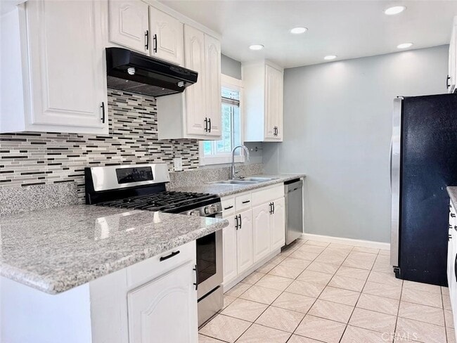 Building Photo - 4308 E 57th St