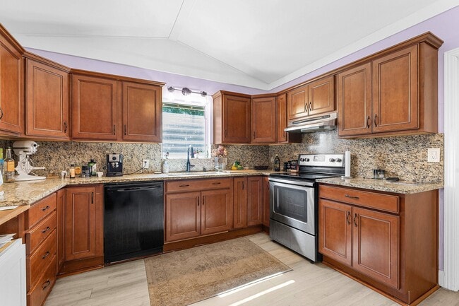 Building Photo - 110 Wilson Rd