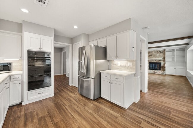 Building Photo - 16209 Congo Ln