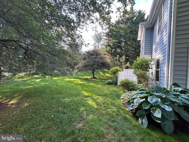 Building Photo - 19008 Amarillo Dr