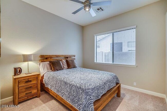 Building Photo - 26626 N 45th Pl