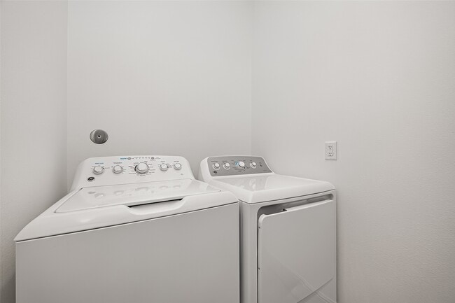 Building Photo - 159 Benjis Pl