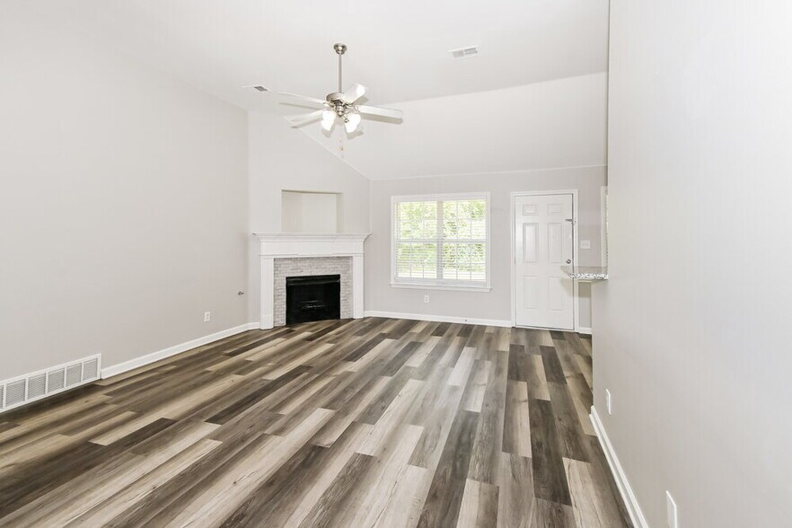 Building Photo - 10594 Wyckford Dr