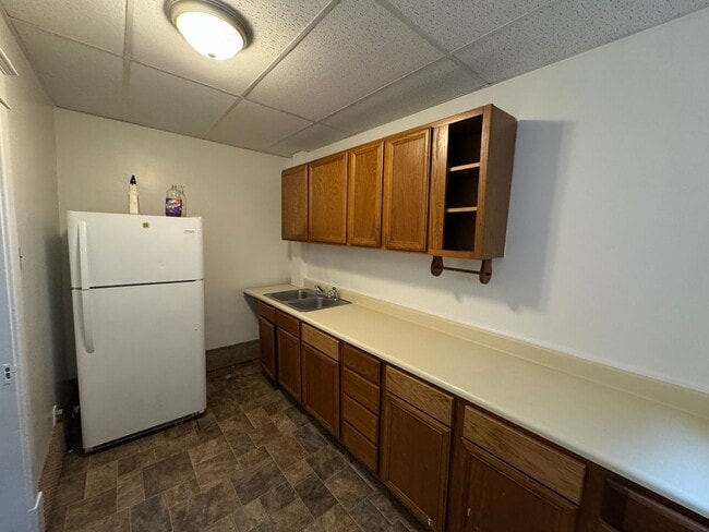 Building Photo - 561 Water St