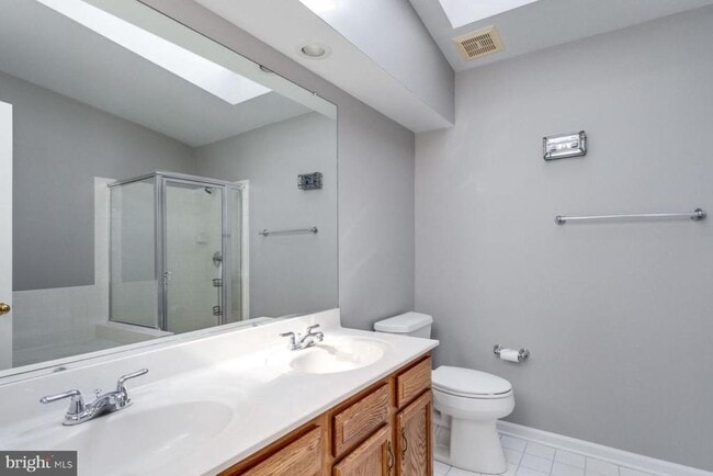 Building Photo - 7501 Ashby Ln