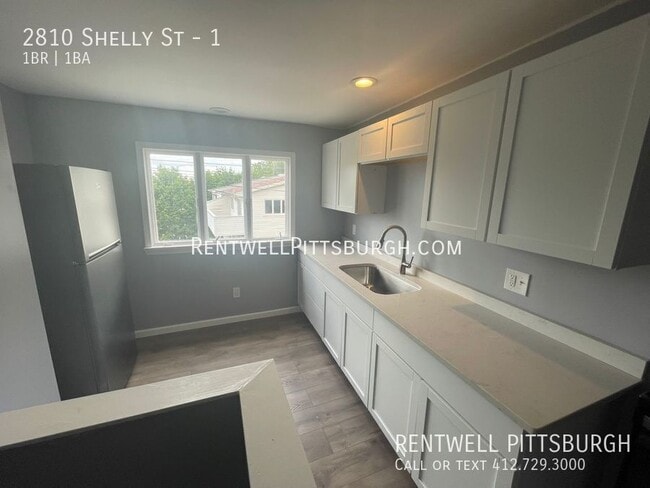Building Photo - 2810 Shelly St
