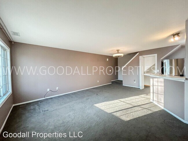 Building Photo - 2 br, 2 bath House - 3799 Village Run Dr #702