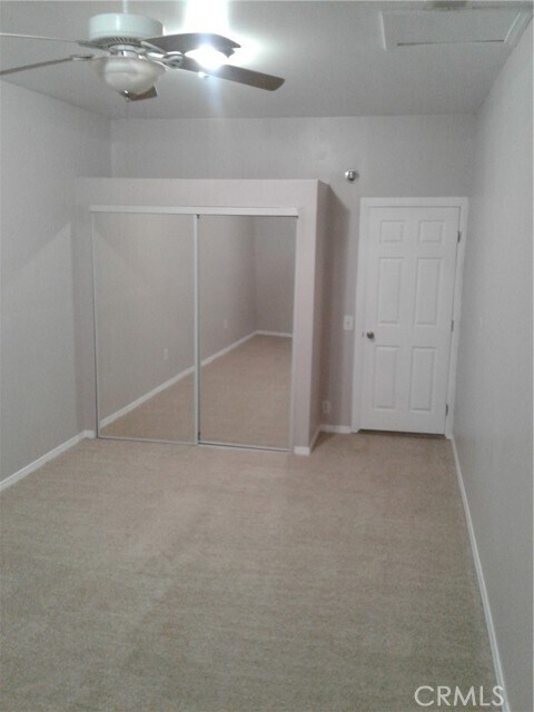 Building Photo - 924 W George St