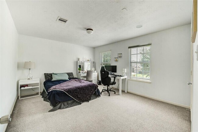Building Photo - 21522 Mandarin Glen Cir