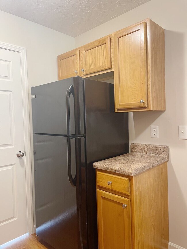 Building Photo - Upper Stone Apartments