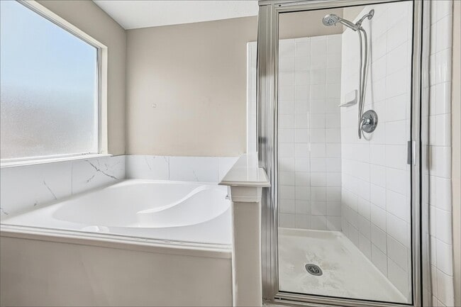 Building Photo - 15311 Forest Creek Farms Dr