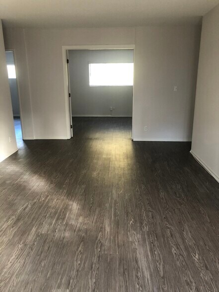Building Photo - 5422 Quakertown Ave