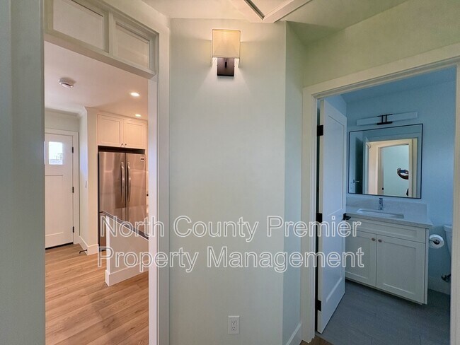 Building Photo - 4673 32nd St