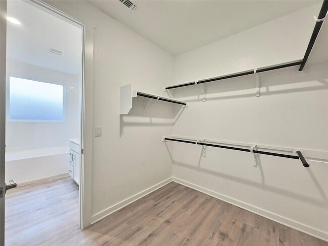 Building Photo - 2109 Gabriels Horn Rd