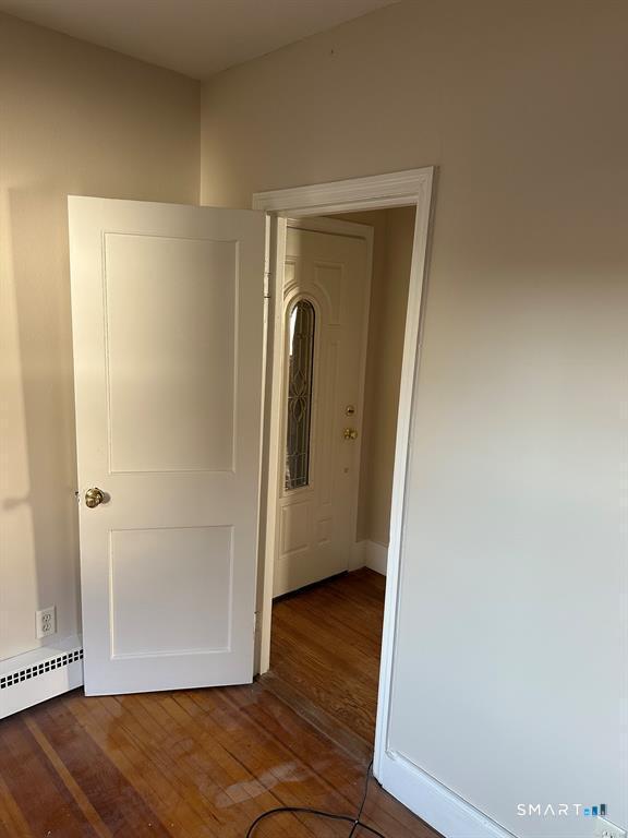 Building Photo - 10 Evans Rd