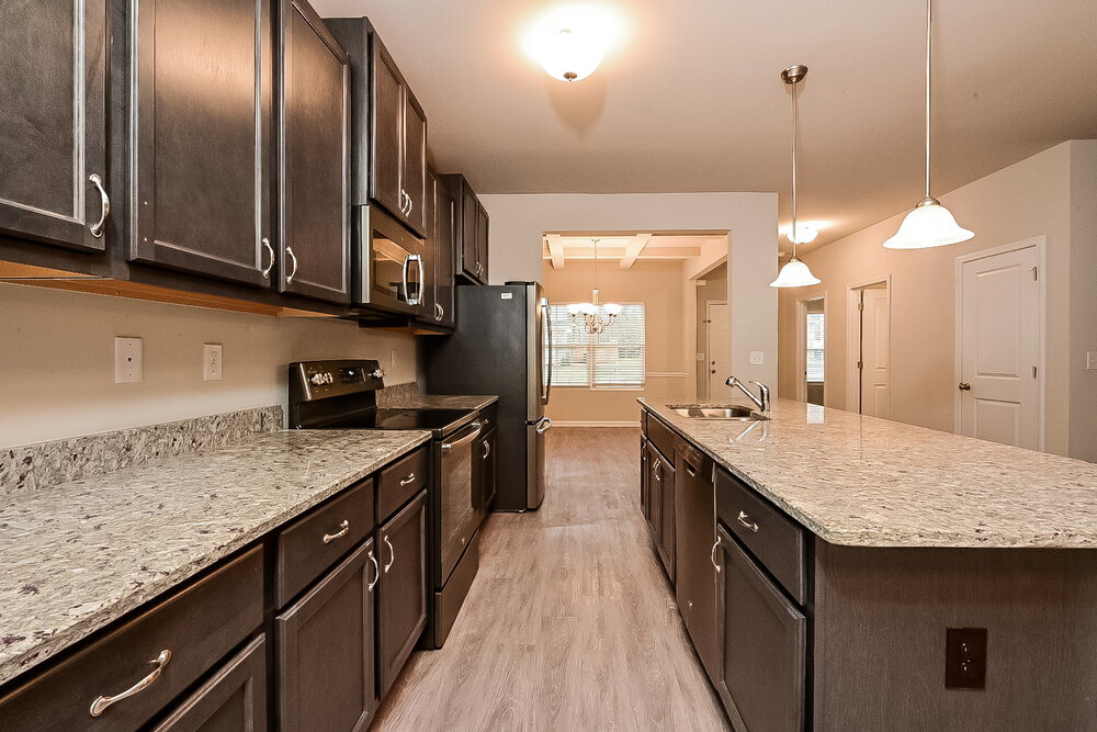 Building Photo - 176 Addy Ln