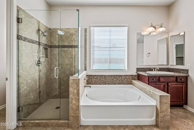 Building Photo - 12750 Calle de Pompas W