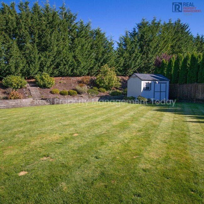 Building Photo - 4 Bedroom House in Puyallup! (Virtual Tour...
