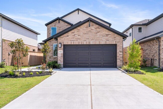 Primary Photo - 9014 Cottage Cypress Ln