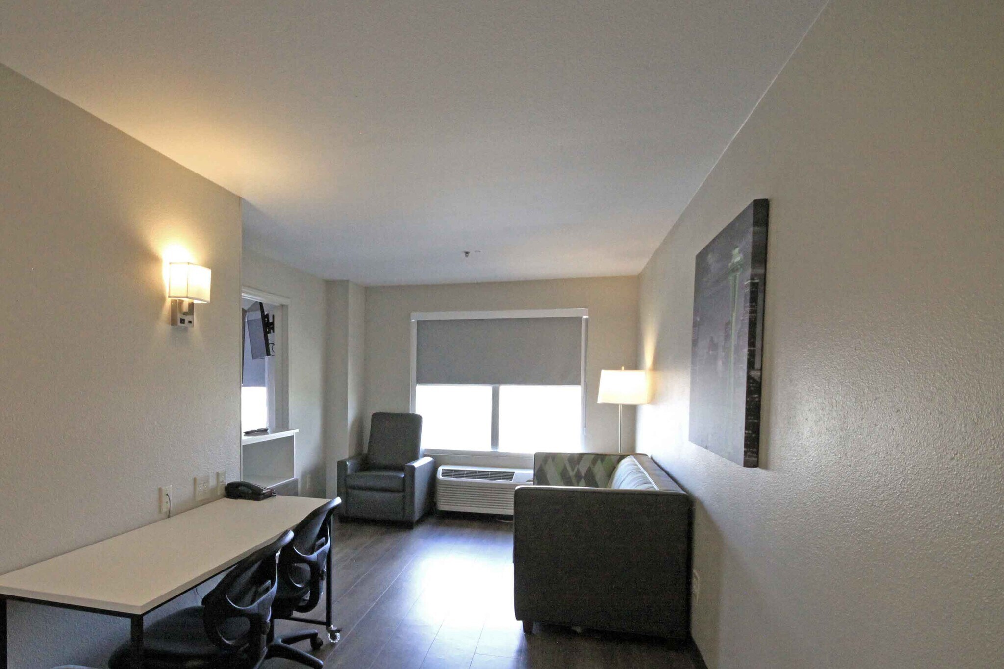 Building Photo - Furnished Studio-Albuquerque - Rio Rancho Blvd.