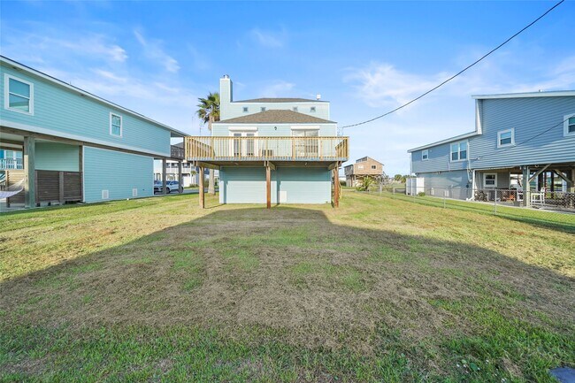 Building Photo - 4126 San Jacinto Dr