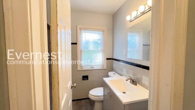 Building Photo - 20244 McCormick St