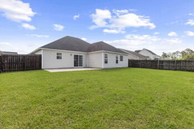Building Photo - 318 Aquamarine Cir