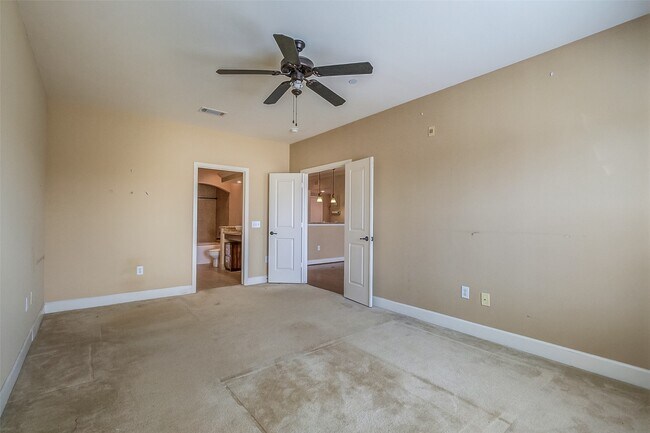 Building Photo - 2203 Dorrington St