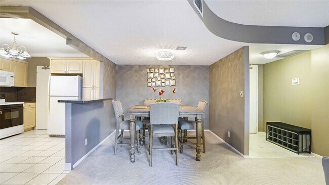 Building Photo - 4020 Galt Ocean Dr