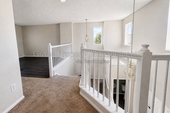 Building Photo - 5177 Pelican St
