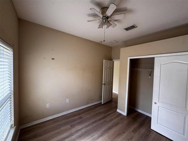 Building Photo - 3903 Skipper Ct