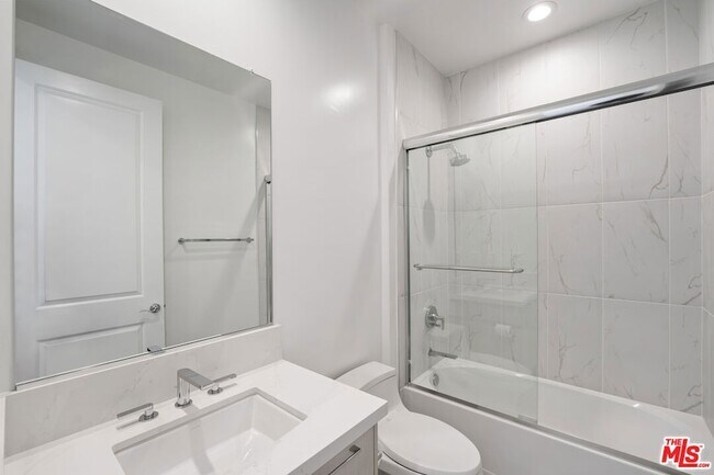 Building Photo - 20712 Deer Grass Ct