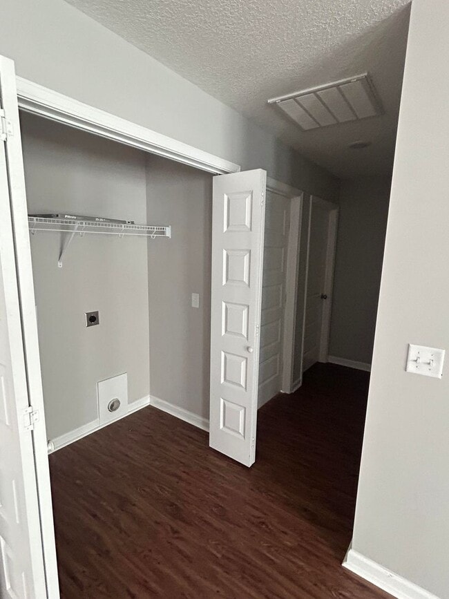Building Photo - 110 Bull Bay Dr