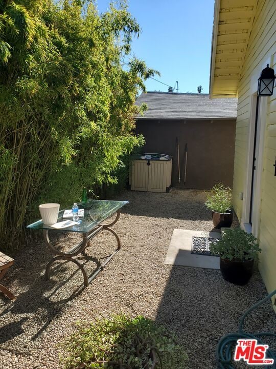 Building Photo - 2666 Cimarron St