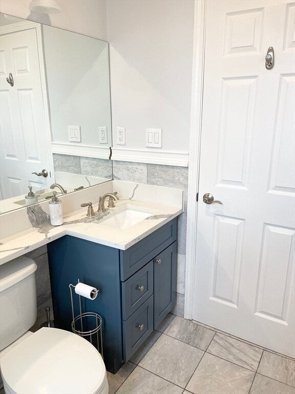 Building Photo - 1750 Washington St