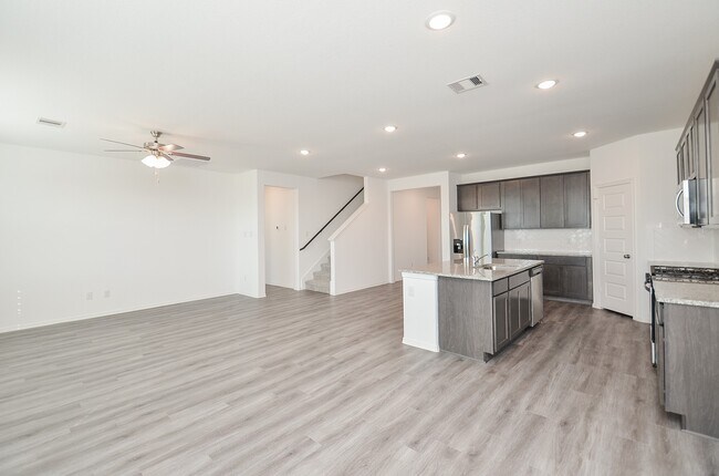 Building Photo - 23207 Morning Splendor Dr