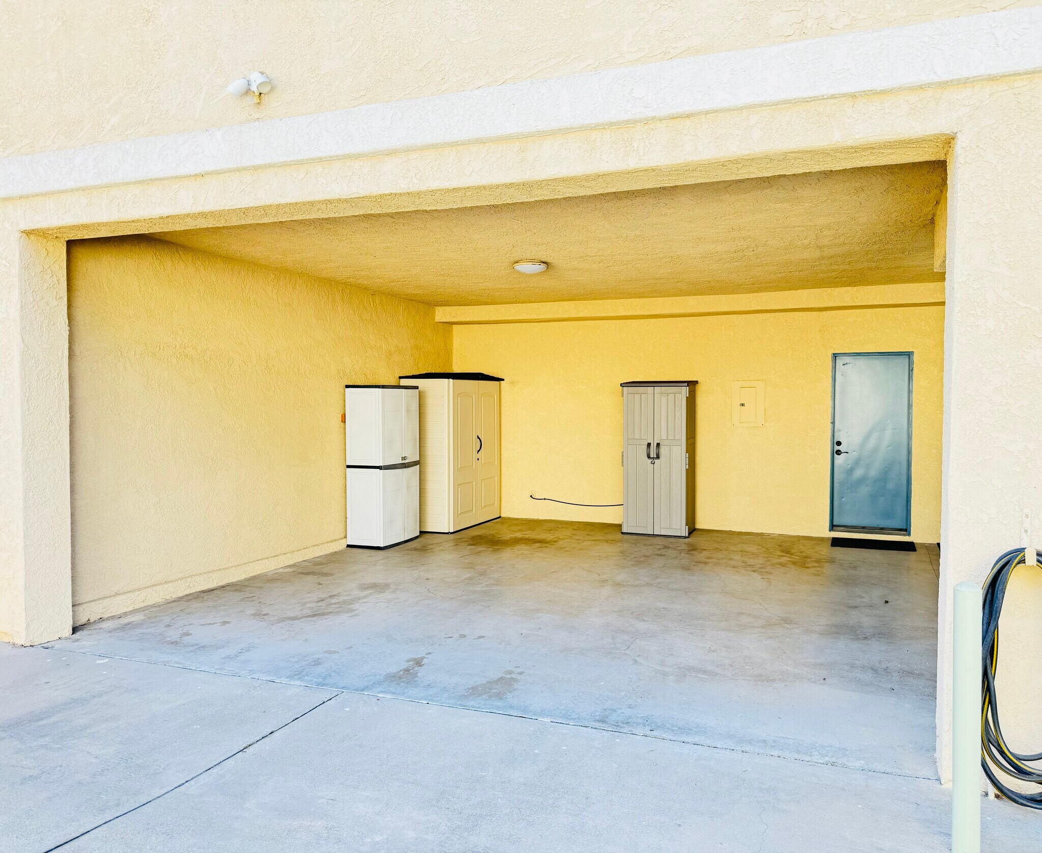 Carport - 188 Hurst Ave